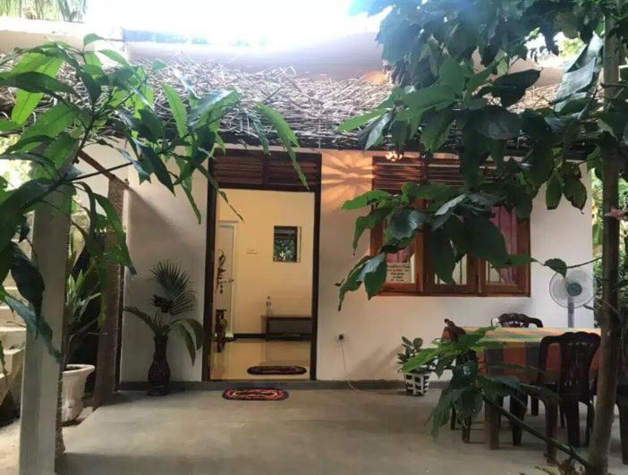 Yunal'S Place Matara Buitenkant foto