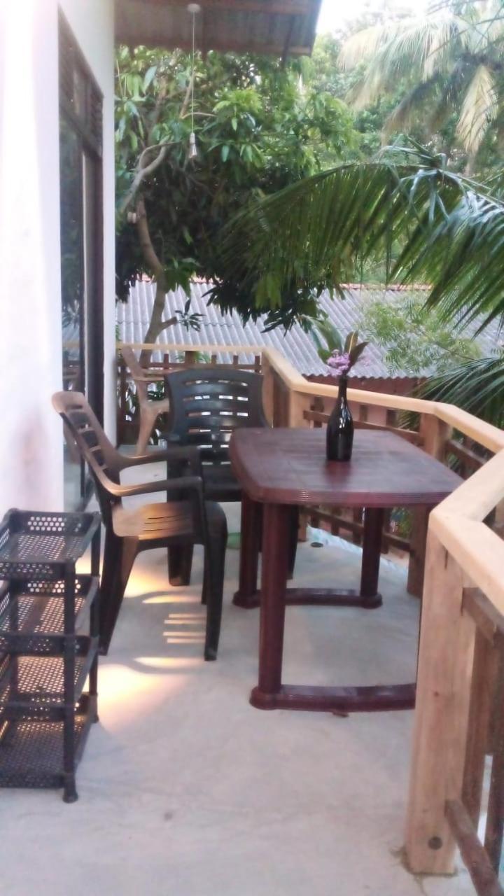 Yunal'S Place Matara Buitenkant foto